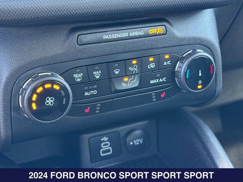 Used 2024 Ford Bronco Sport Heritage w/ Heritage Convenience Package AWD/4WD image 21