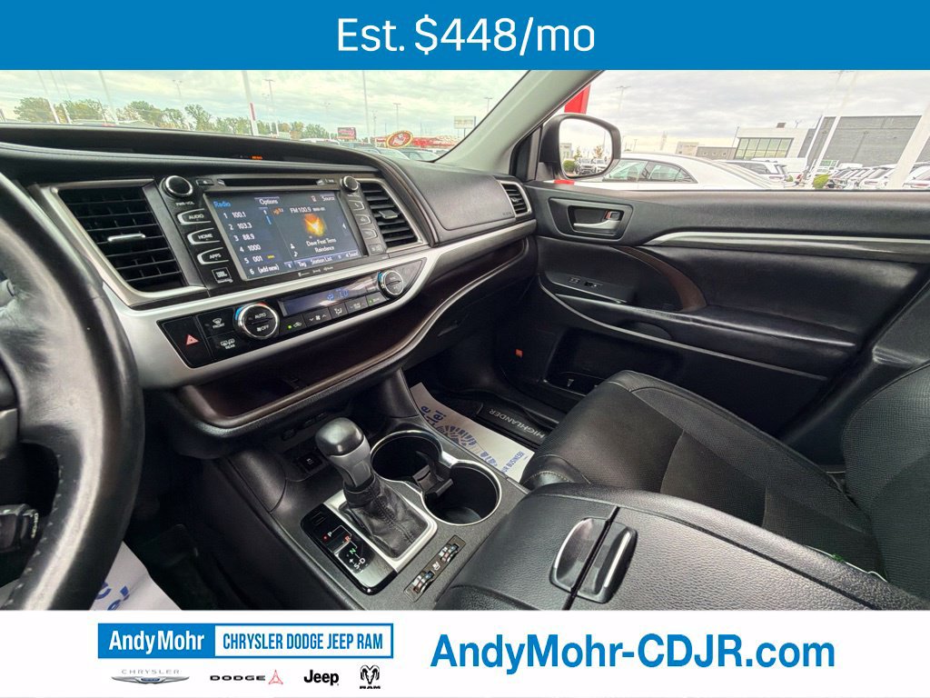 Used 2019 Toyota Highlander Limited Platinum AWD/4WD image 38
