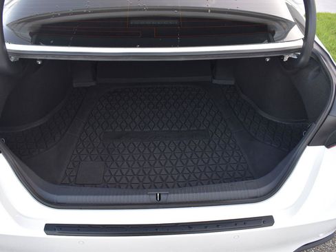 Used 2020 Toyota Avalon Limited w/ Advanced Safety Package FWD image 48