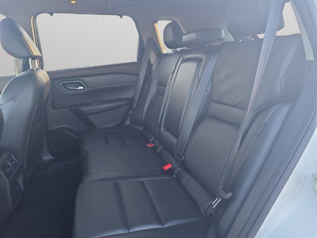 Used 2021 Nissan Rogue SL w/ Premium Package FWD image 17