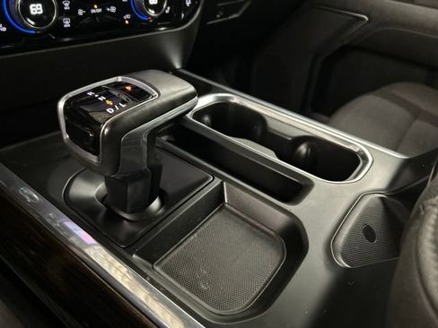 Used 2023 Chevrolet Silverado 1500 RST AWD/4WD image 19