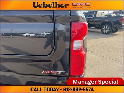 Used 2023 Chevrolet Silverado 1500 RST w/ Z71 Off-Road Package image 9