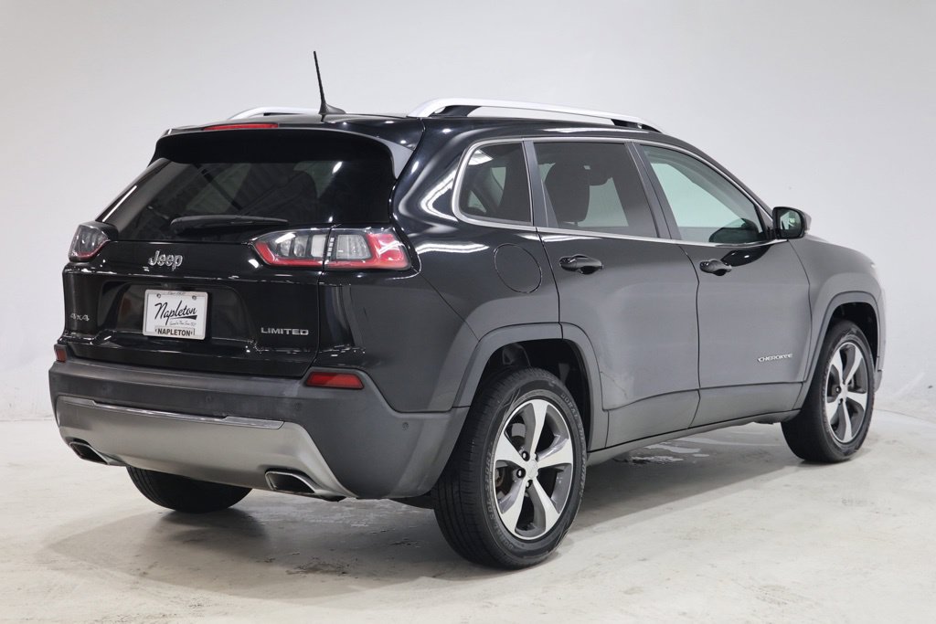 Used 2021 Jeep Cherokee Limited w/ Elite Package AWD/4WD image 8