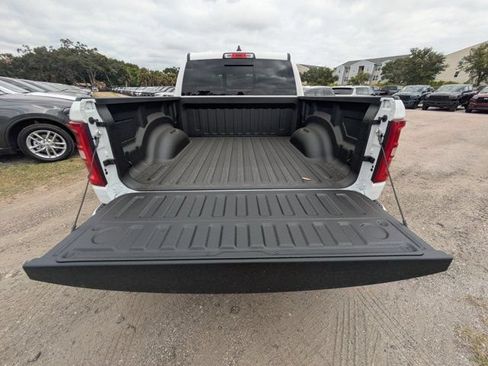 New 2026 RAM 1500 Big Horn AWD/4WD image 11