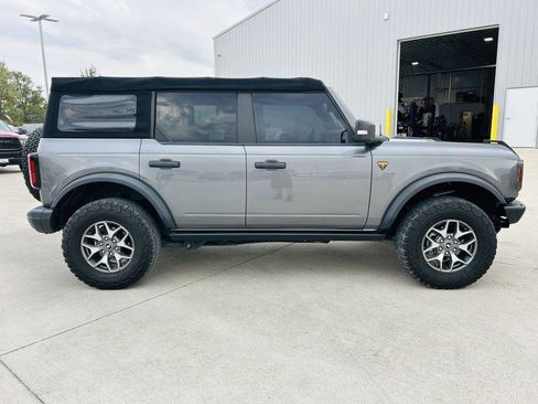 Used 2021 Ford Bronco Badlands image 39