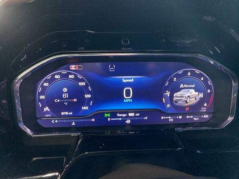 Certified 2025 Chevrolet Silverado 1500 RST image 4