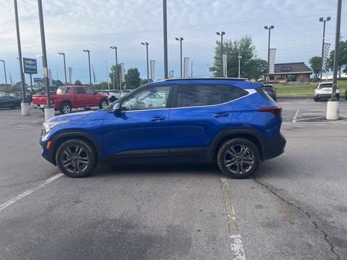 Used 2023 Kia Seltos S FWD image 6