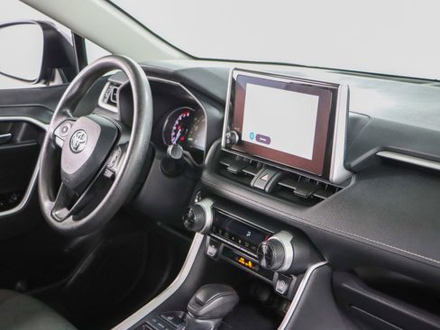 Used 2024 Toyota RAV4 XLE FWD image 25
