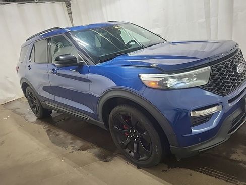 Used 2020 Ford Explorer ST w/ ST Street Pack AWD/4WD image 3