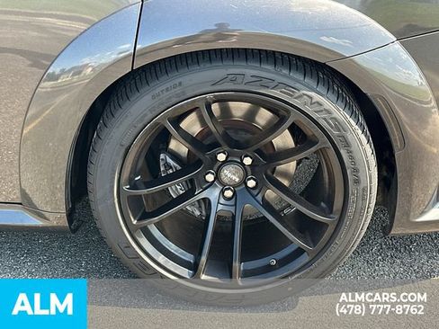 Used 2022 Dodge Charger Scat Pack w/ Dynamics Package RWD image 22