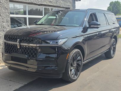 Used 2026 Lincoln Navigator L Reserve w/ Jet Appearance Package