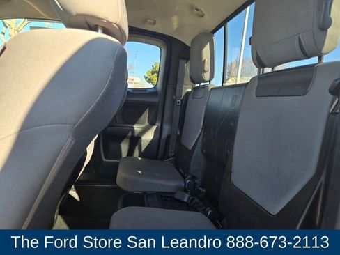 Used 2016 Toyota Tacoma SR5 image 16