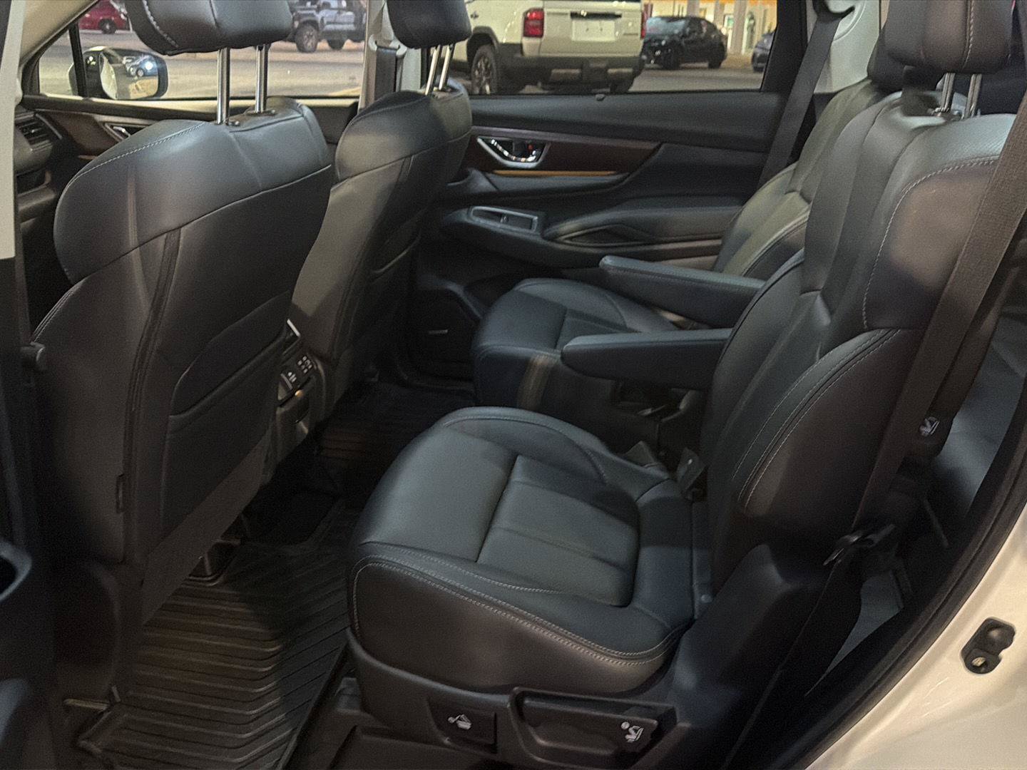 Used 2023 Subaru Ascent Touring AWD/4WD image 11