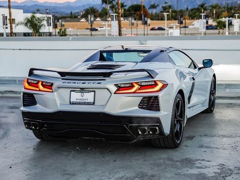 Used 2022 Chevrolet Corvette Stingray w/ Z51 Performance Package image 9