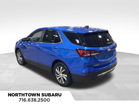 Used 2024 Chevrolet Equinox LT image 2