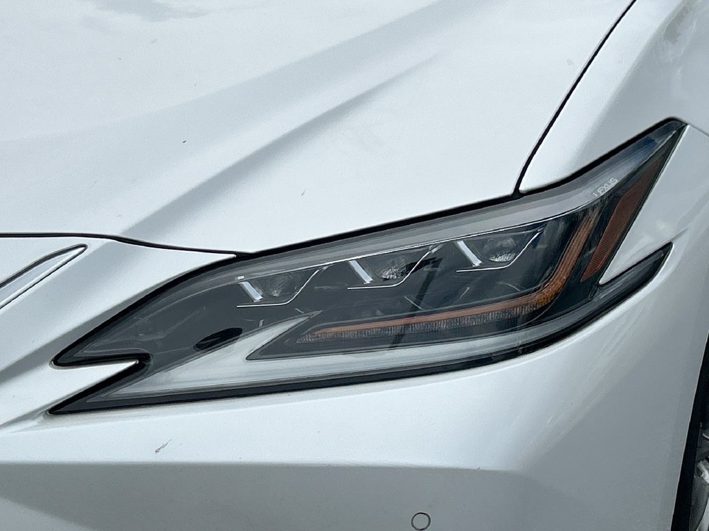 Used 2019 Lexus ES 350 Ultra Luxury FWD image 26