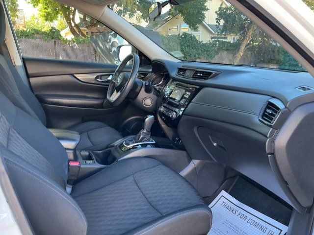 Used 2017 Nissan Rogue SV w/ Midnight Edition Package AWD/4WD image 25