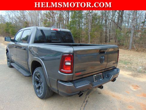 New 2026 RAM 1500 Big Horn AWD/4WD image 11