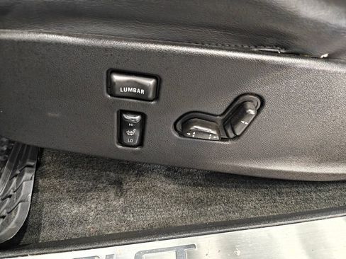 Used 2012 Chevrolet Colorado LT AWD/4WD image 33