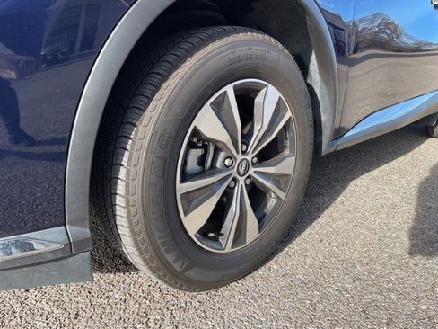 Used 2023 Nissan Murano SV image 10