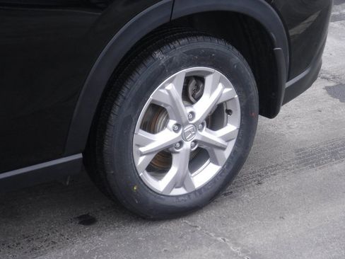 Used 2024 Honda HR-V LX image 3