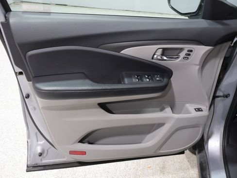 Used 2019 Honda Pilot EX-L image 14