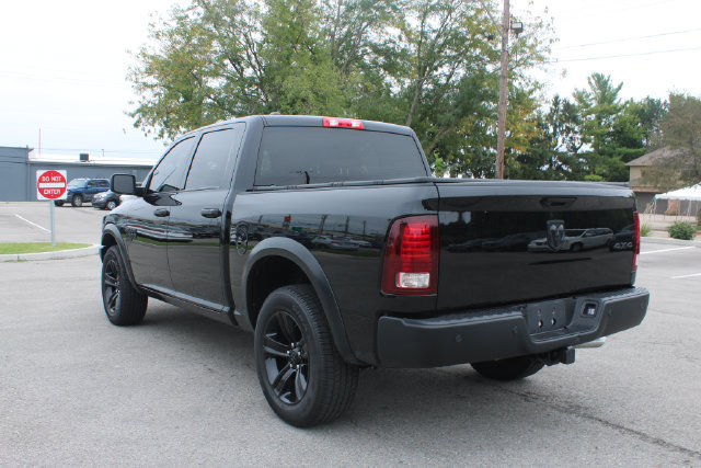 Used 2024 RAM 1500 Warlock AWD/4WD image 32