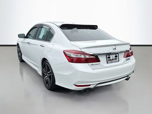 Used 2017 Honda Accord Sport Special Edition image 5