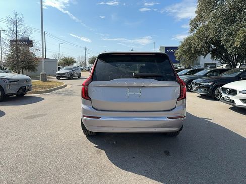 New 2026 Volvo XC90 T8 Plus image 6