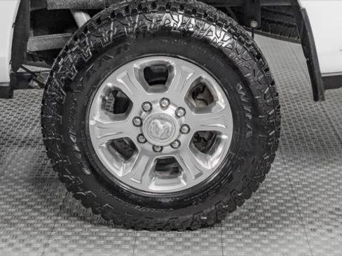 Used 2024 RAM 2500 Big Horn w/ Off Road Package AWD/4WD image 33