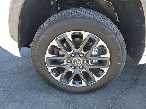 Used 2023 Toyota Tundra Limited w/ Power Package image 28