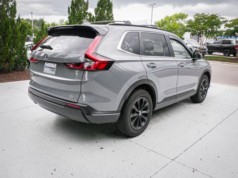 Used 2025 Honda CR-V EX-L image 11