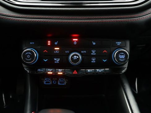 Certified 2023 Dodge Durango GT w/ Blacktop Package image 18