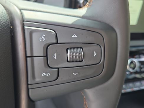 Certified 2026 GMC Sierra 1500 AT4 w/ AT4 Premium Package AWD/4WD image 33