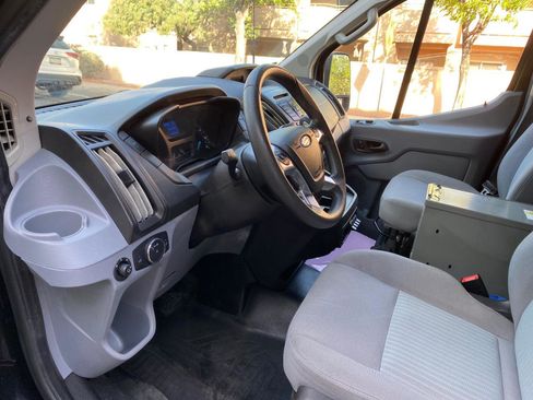 Used 2018 Ford Transit 150 130 Low Roof image 27