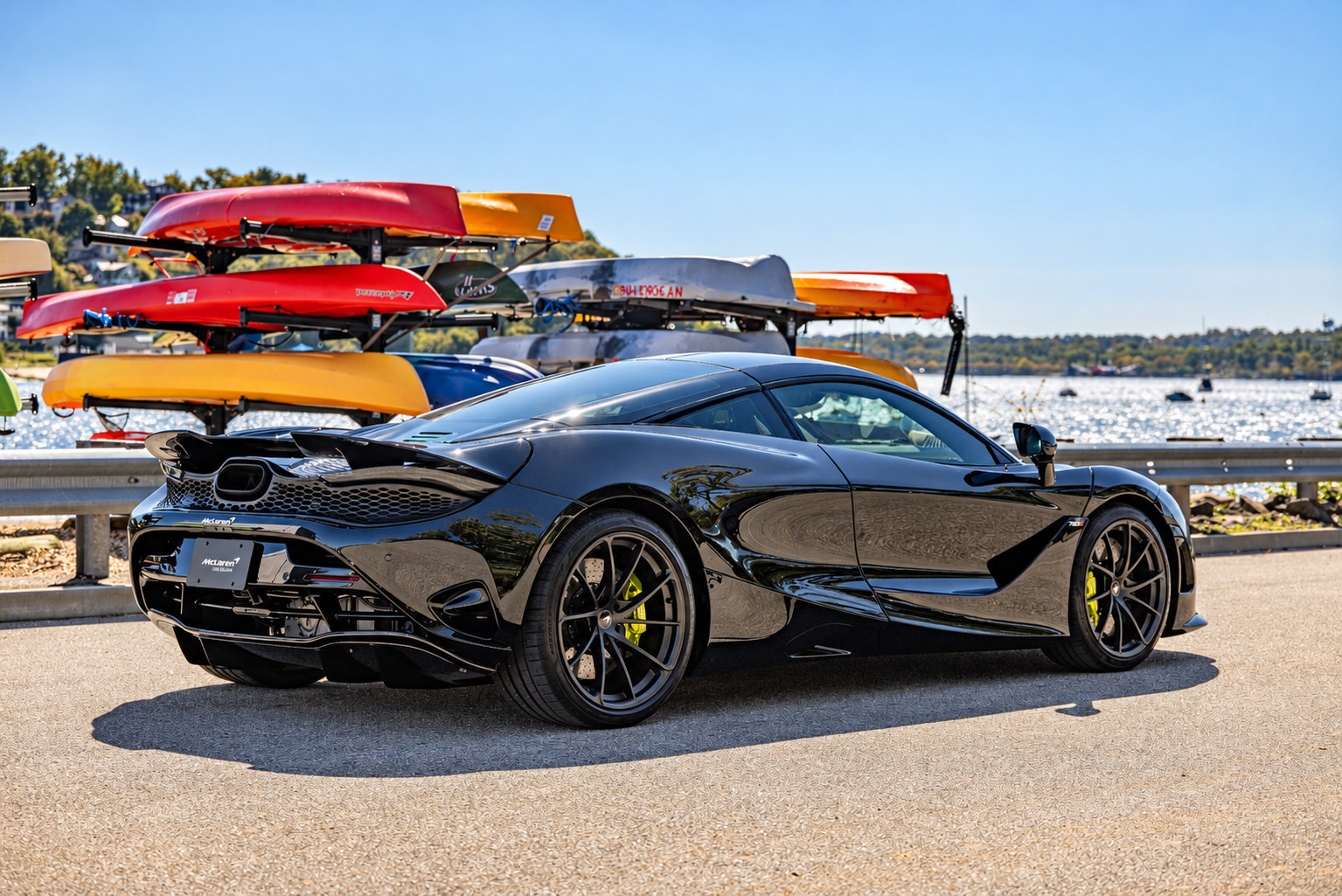 Used 2024 McLaren 750S RWD image 4