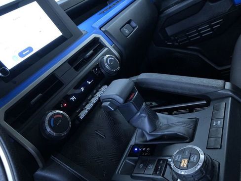 Certified 2025 Toyota Tacoma TRD Off-Road image 24