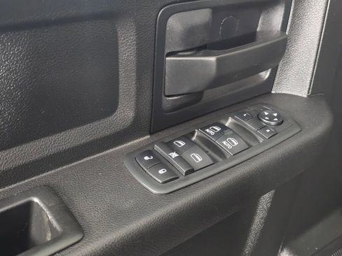 Used 2018 RAM 3500 Tradesman w/ Chrome Appearance Group image 19