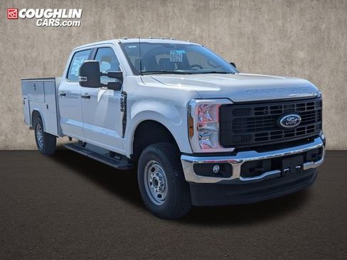 New 2026 Ford F250 4x4 Crew Cab Super Duty image 1
