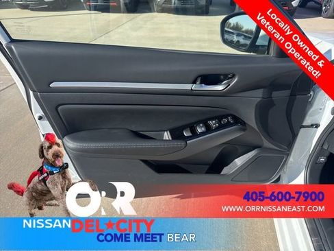 New 2025 Nissan Altima 2.5 SL image 15