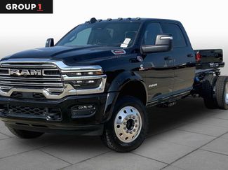 New 2026 RAM 4500 4x4 Crew Cab DRW w/ Laramie Trim Package video 1