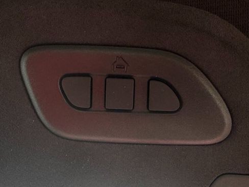 Used 2016 Chevrolet Corvette Z06 w/ 3LZ Preferred Equipment Group image 46