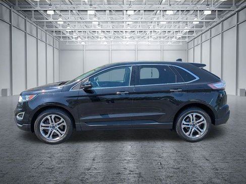 Used 2016 Ford Edge Titanium w/ Technology Package AWD/4WD image 2