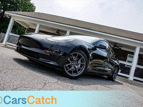 Used 2023 Tesla Model 3 Standard Range RWD image 3