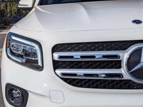 Used 2023 Mercedes-Benz GLB 250 GLB 250 image 19