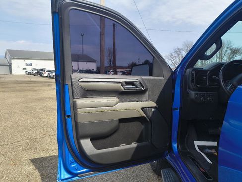 Used 2022 Chevrolet Silverado 1500 ZR2 AWD/4WD image 11