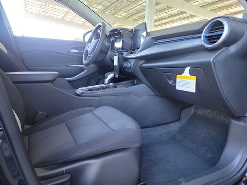 New 2026 Chevrolet Trax LS w/ LS Convenience Package image 17