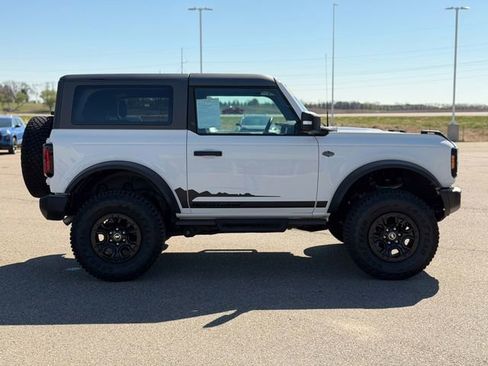 Used 2023 Ford Bronco Wildtrak AWD/4WD image 5