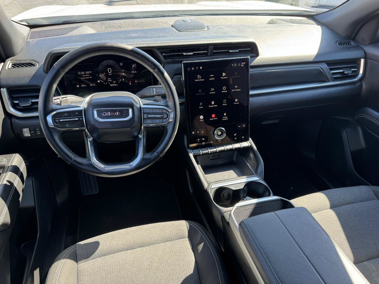Used 2026 GMC Terrain Elevation AWD/4WD image 11