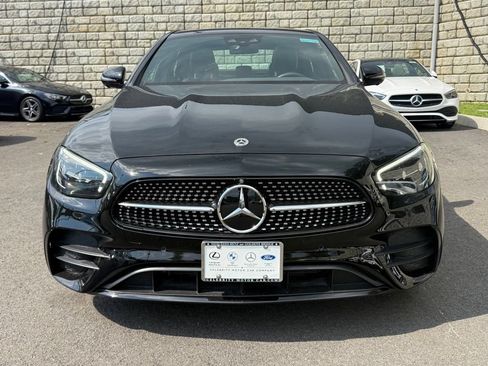 Used 2023 Mercedes-Benz E 350 4MATIC Sedan image 2